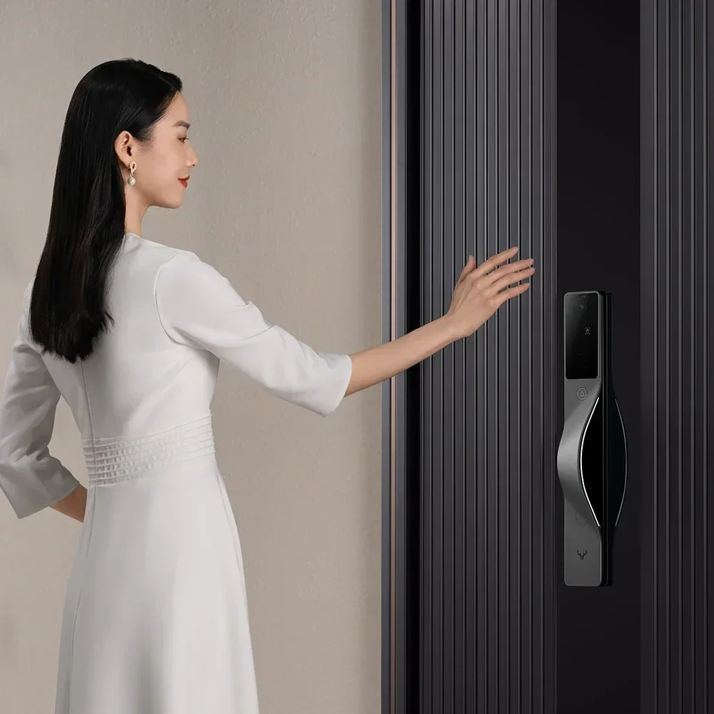 Lockin V5 Max 3D Face Recognit - Smart Home Battery Camera review and price